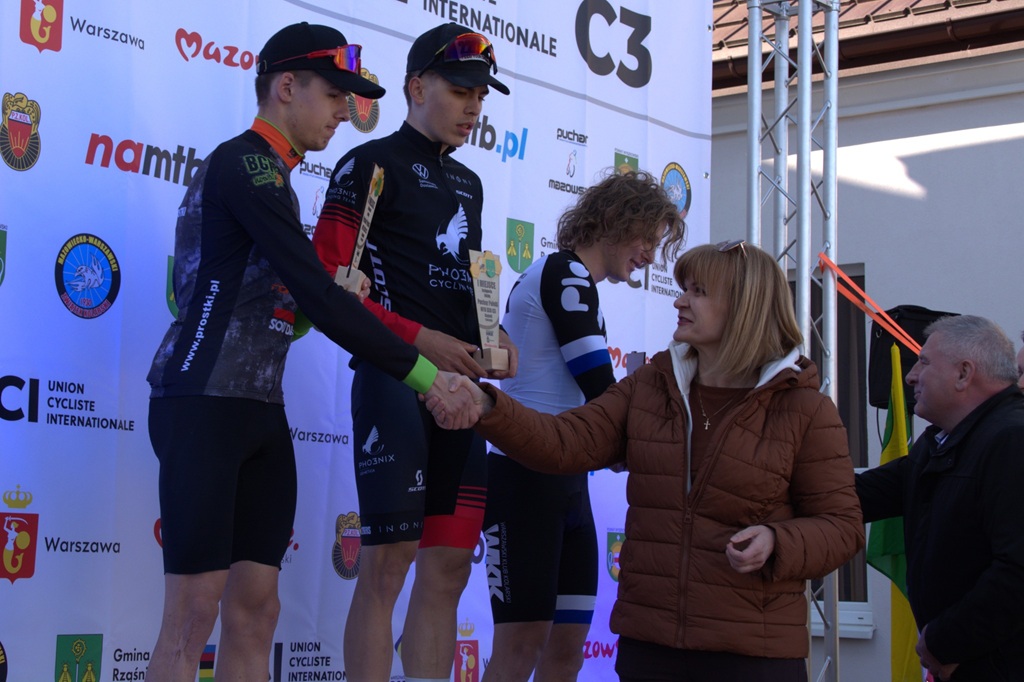 678551739_1391233829708693_8794128353060022315_n.jpg (198 KB)