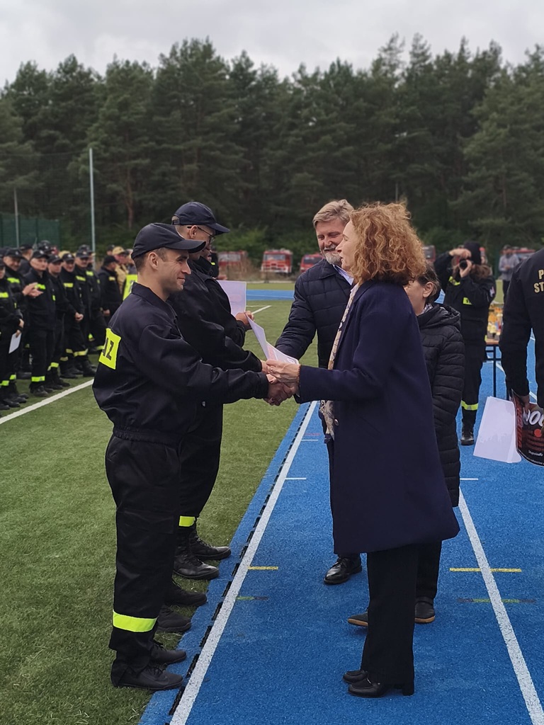 558223762_1121076423534431_6961677856450439093_n.jpg (246 KB)