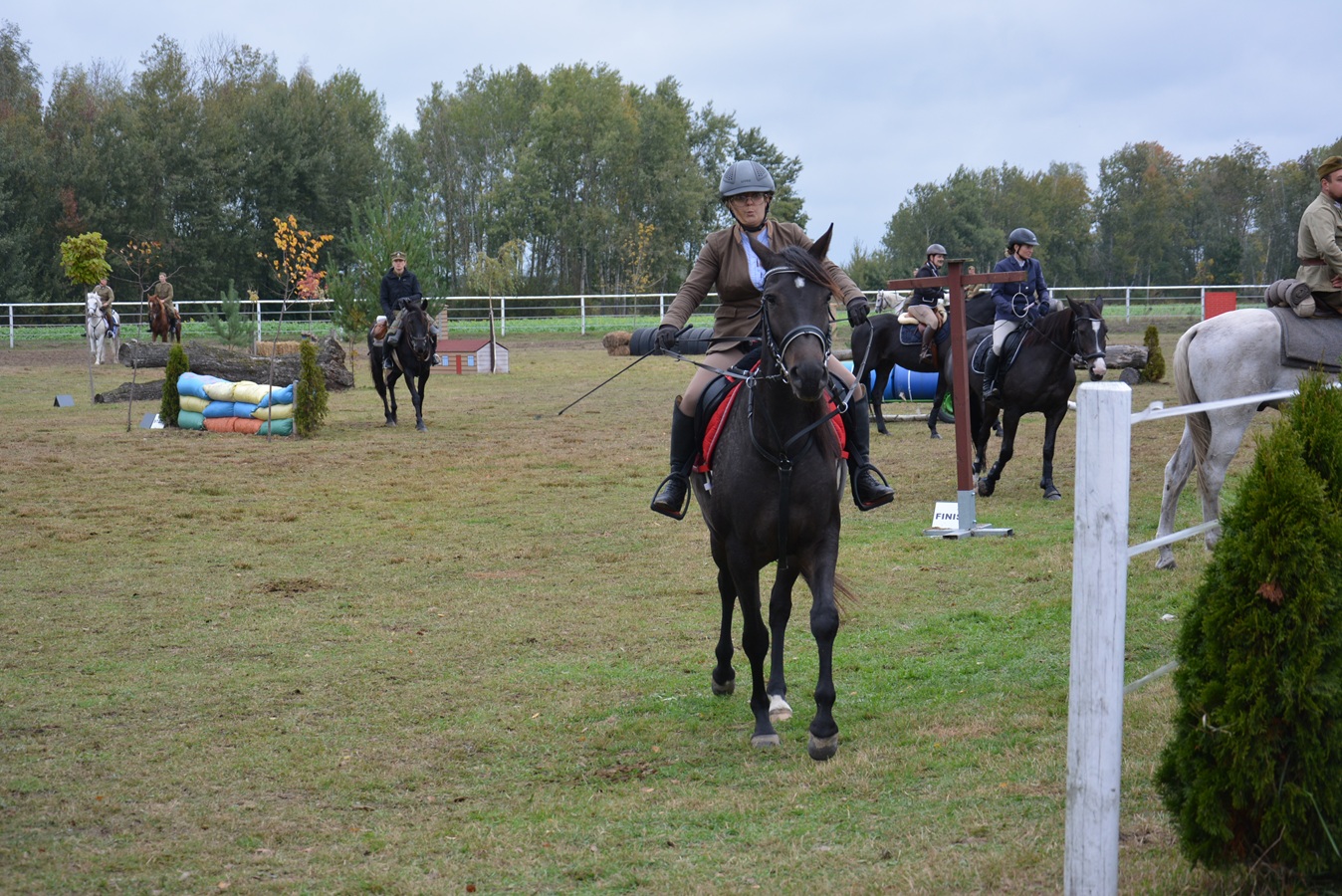 DSC_0472.JPG (557 KB)