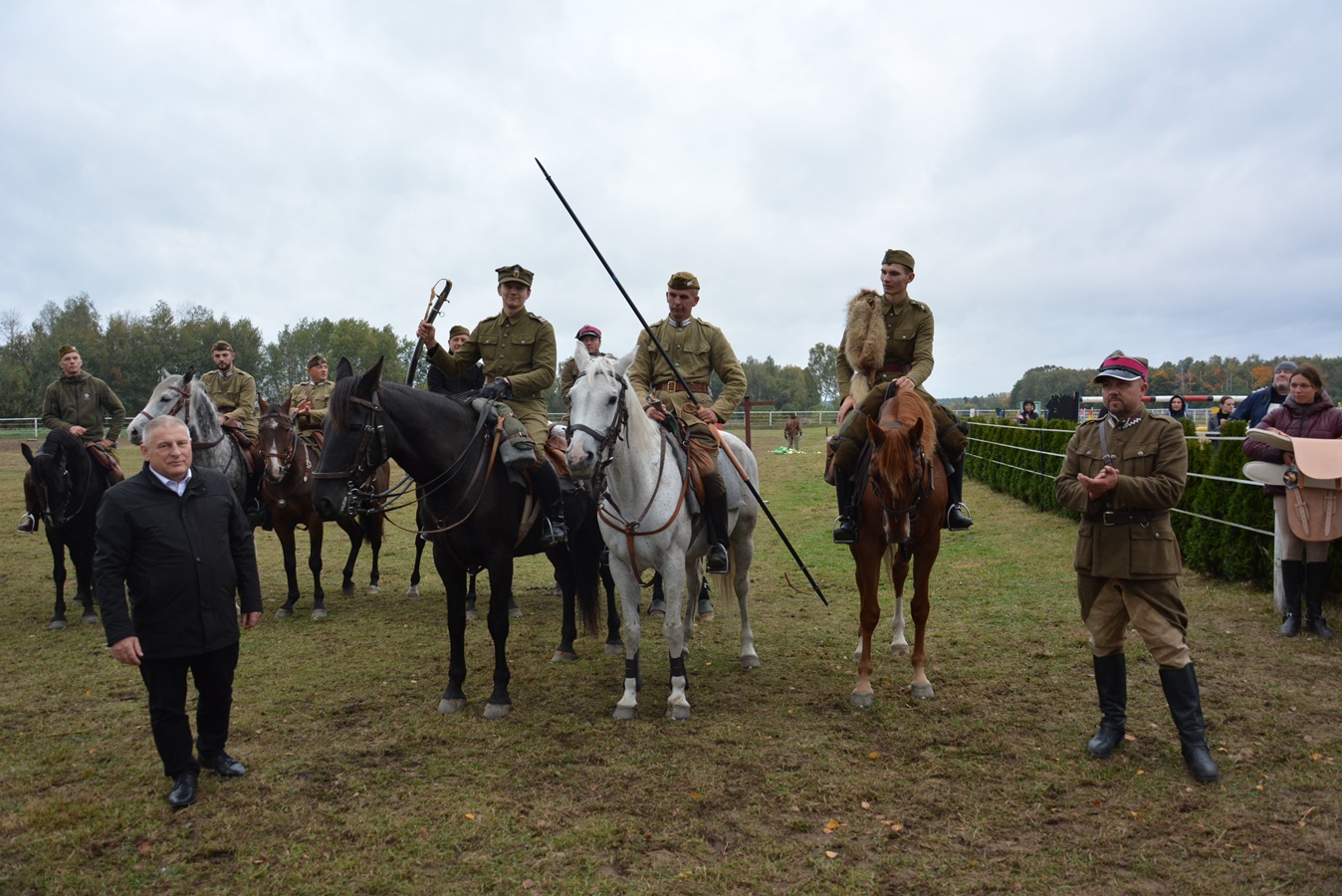 DSC_0571.JPG (429 KB)