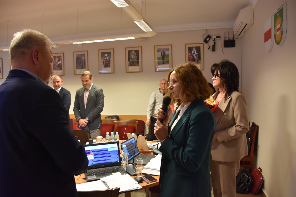 DSC_8768.JPG (225 KB)