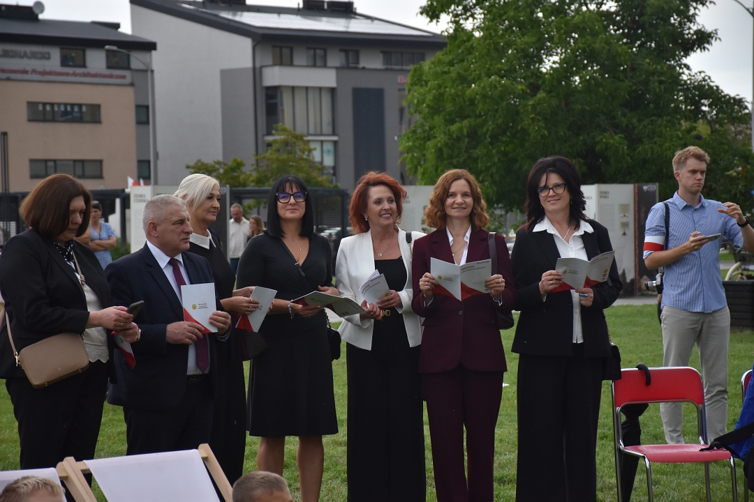 01.08 (11).jpg (574 KB)