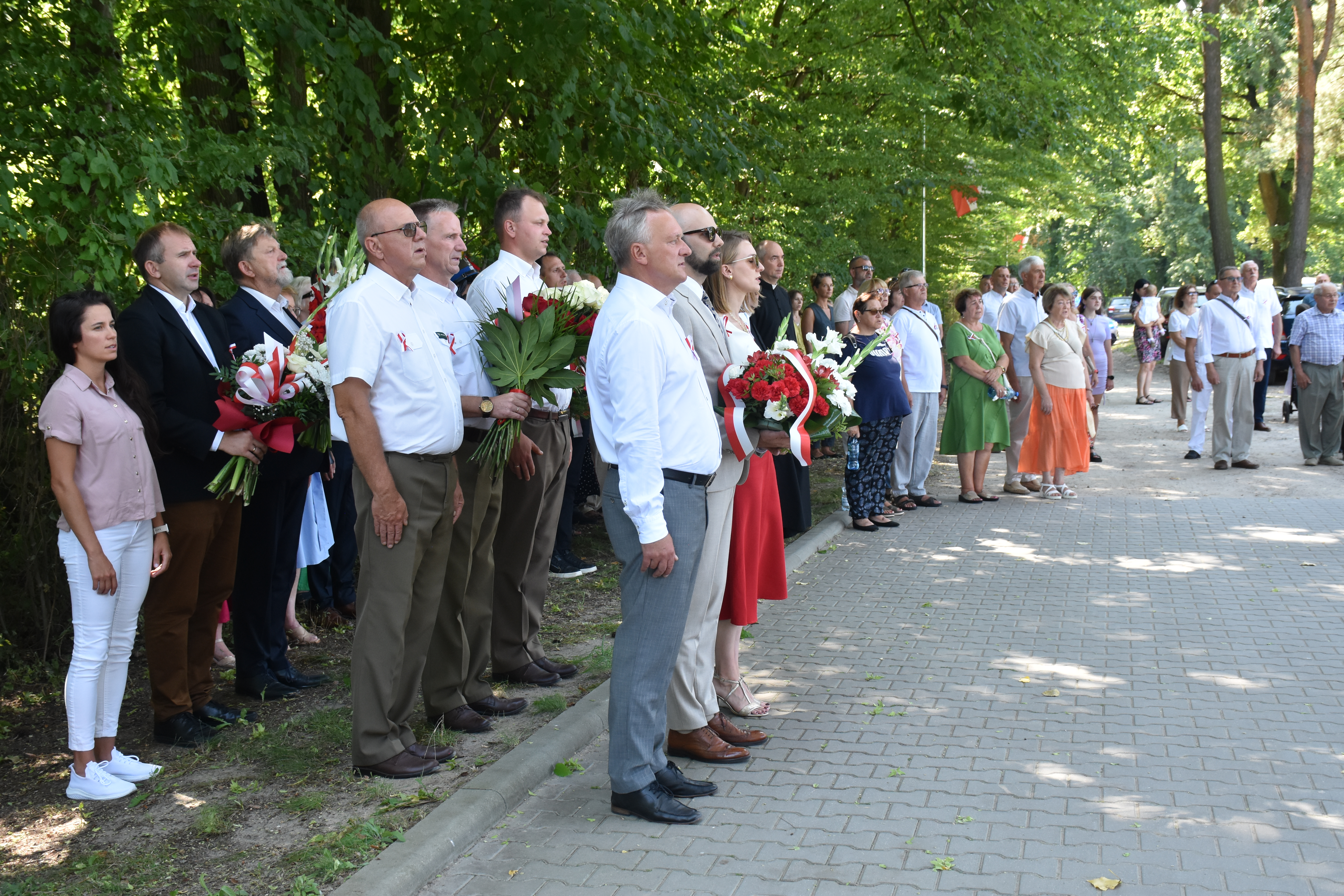 15 (5).jpeg (10.87 MB)