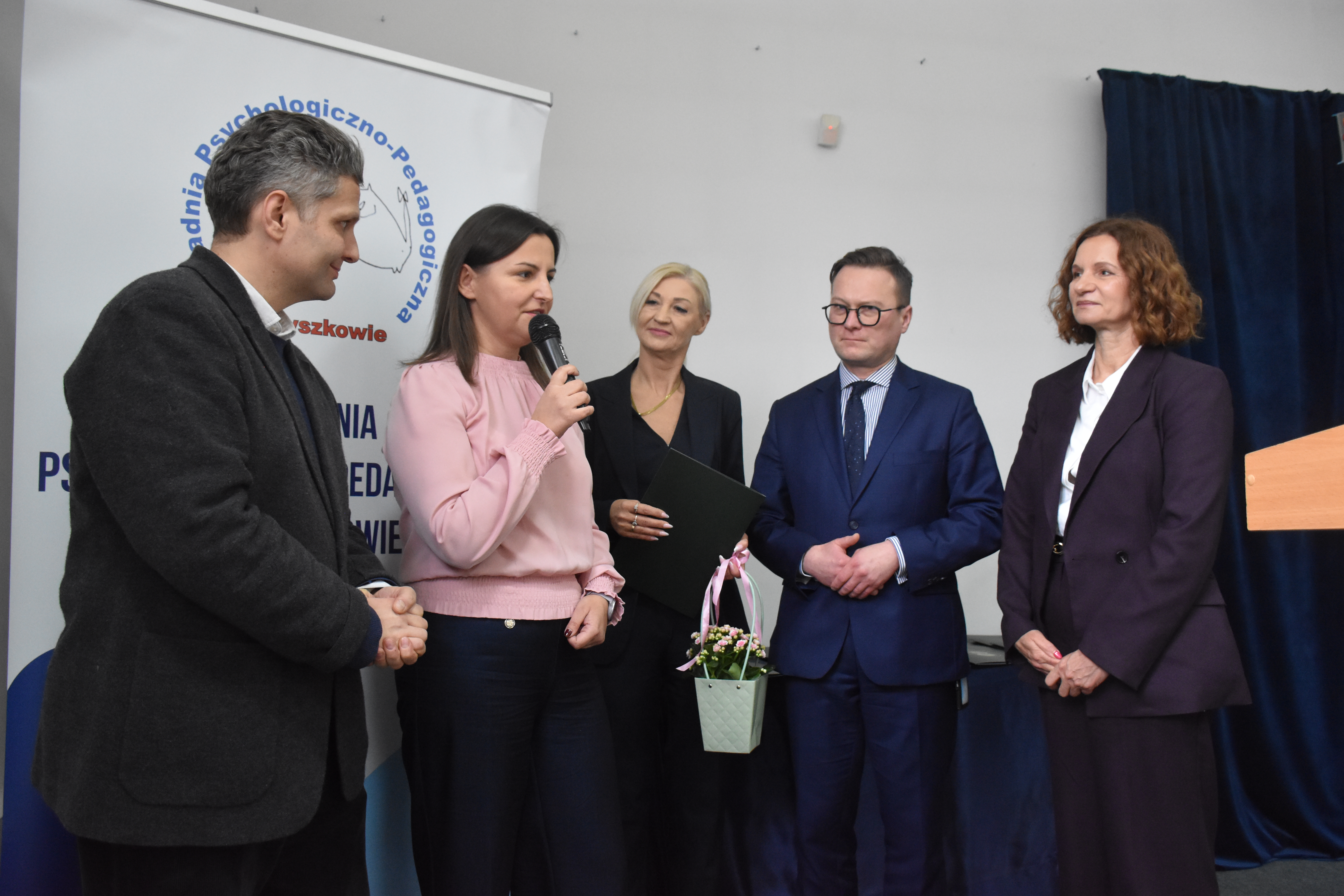 DSC_1749.JPG (13.49 MB)