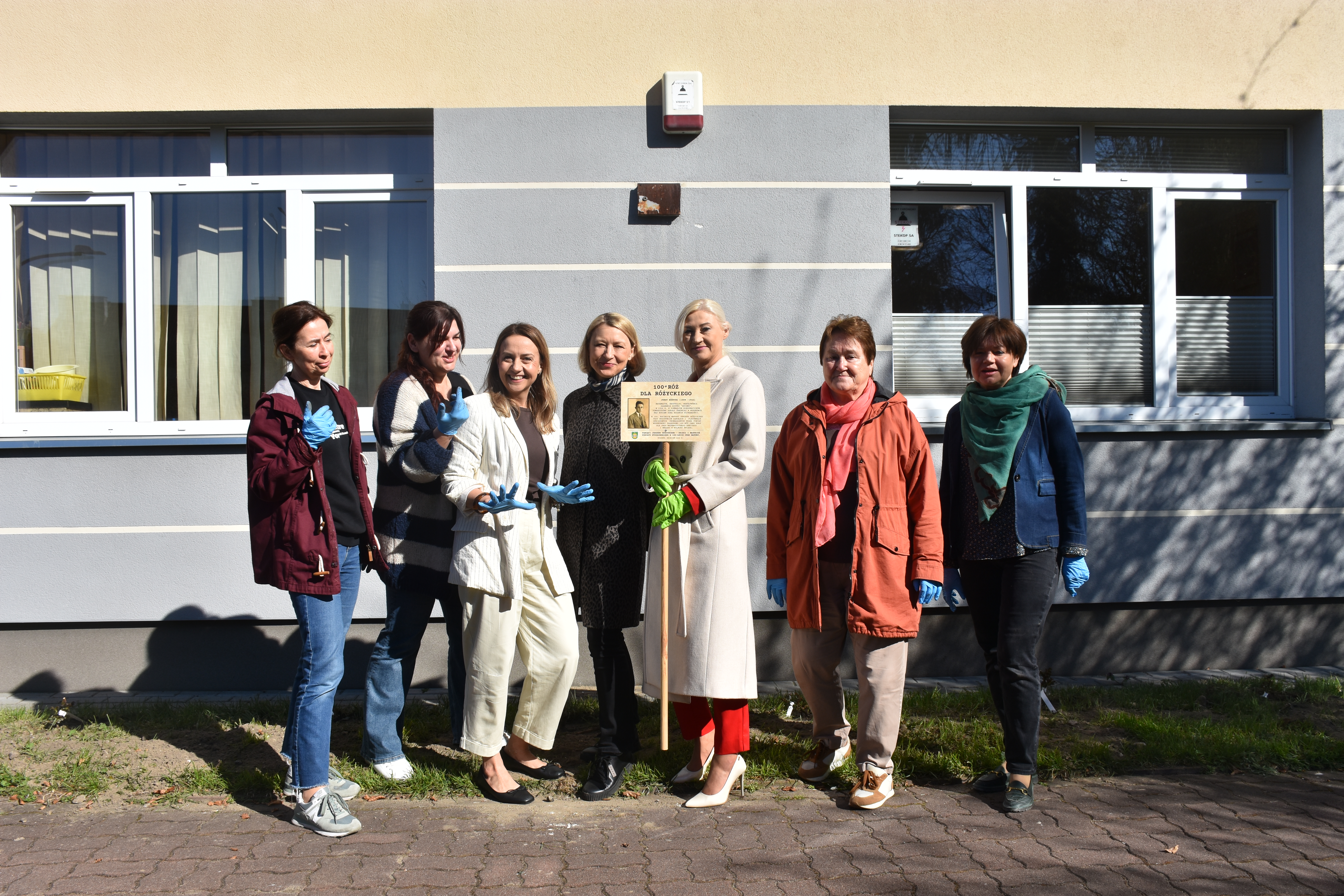 r&oacute;że (11).JPG (12.90 MB)