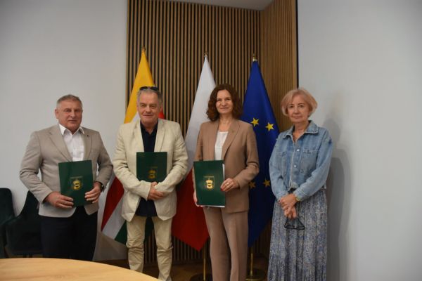 Ikona do artykułu: Kolejny etap przebudowy drogi Nowa Pecyna – Długosiodło!